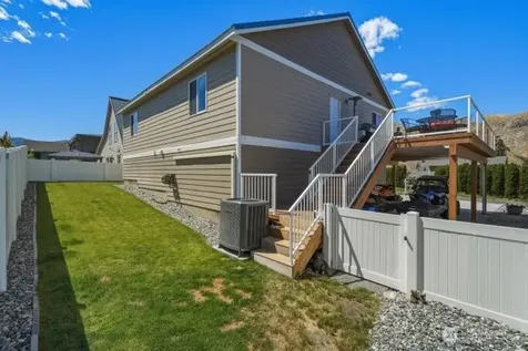 180 E Marine View Place Orondo WA 98843
