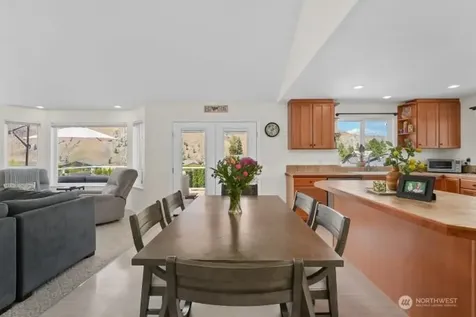 180 E Marine View Place Orondo WA 98843