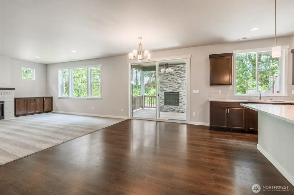 12903 107th Avenue Ct E Puyallup WA 98374