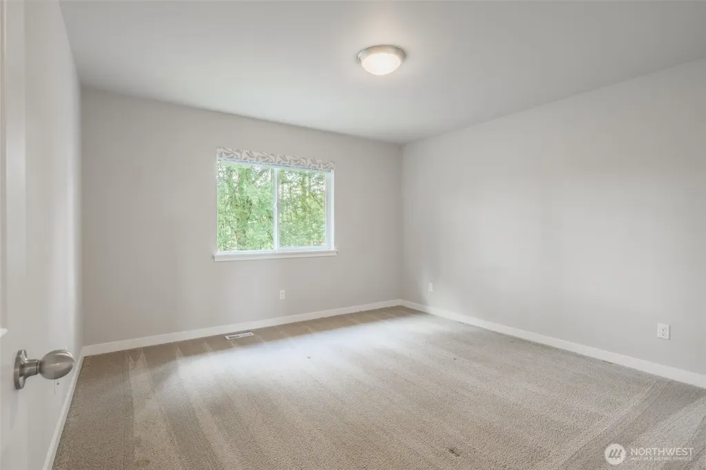 12903 107th Avenue Ct E Puyallup WA 98374