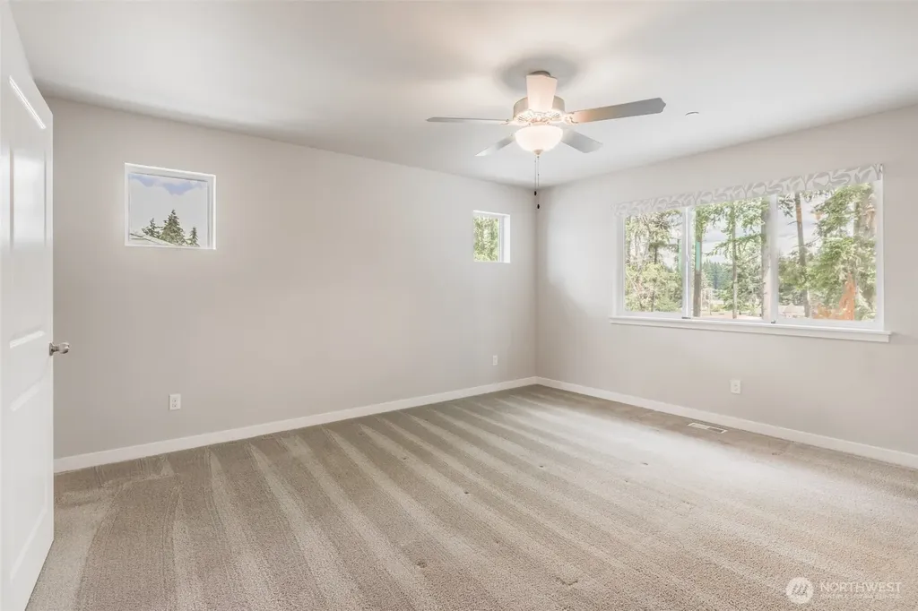 12903 107th Avenue Ct E Puyallup WA 98374