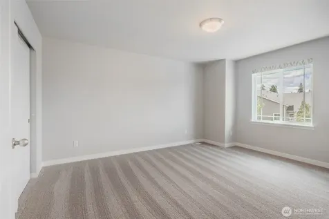 12903 107th Avenue Ct E Puyallup WA 98374