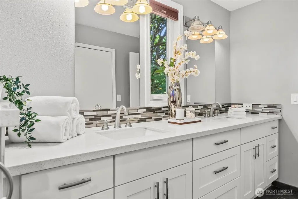 9123 NE 145th Street Kirkland WA 98034