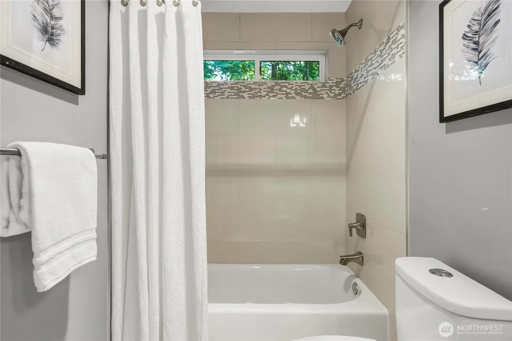 9123 NE 145th Street Kirkland WA 98034