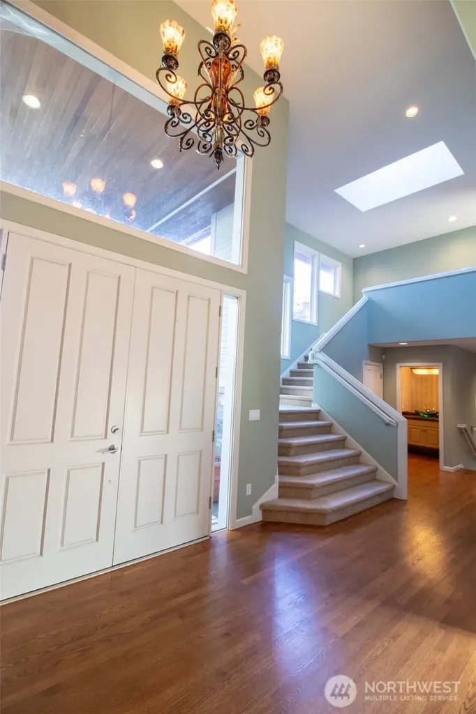 15831 SE 45th Street Bellevue WA 98006