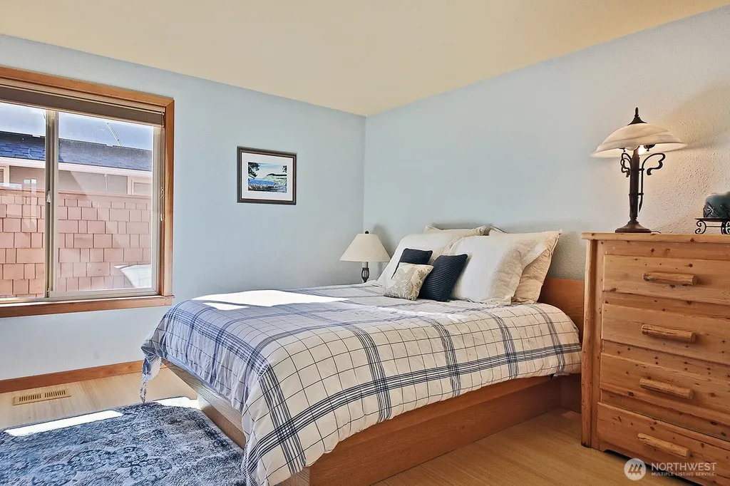 177 Keystone Avenue Coupeville WA 98239