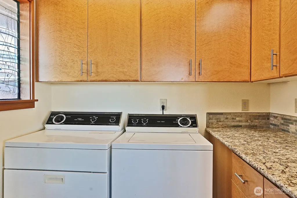 177 Keystone Avenue Coupeville WA 98239