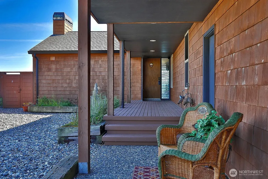 177 Keystone Avenue Coupeville WA 98239