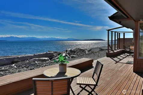 177 Keystone Avenue Coupeville WA 98239
