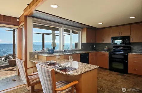 177 Keystone Avenue Coupeville WA 98239