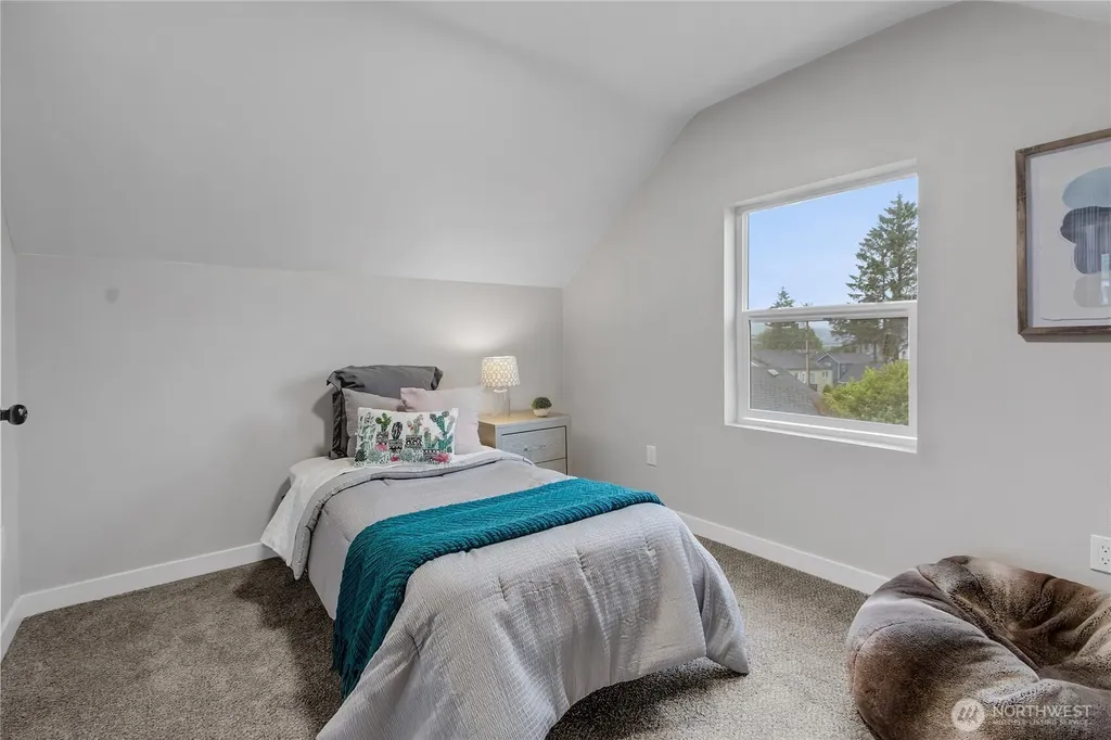 307 S Exchange Street Aberdeen WA 98520