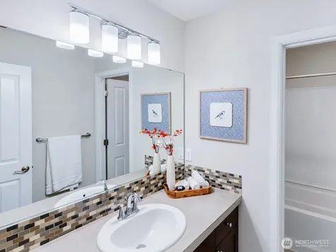 12444 NE 153rd Place Woodinville WA 98072