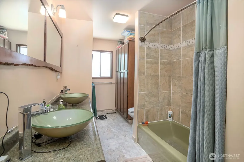 24498 Polte Road Sedro Woolley WA 98284