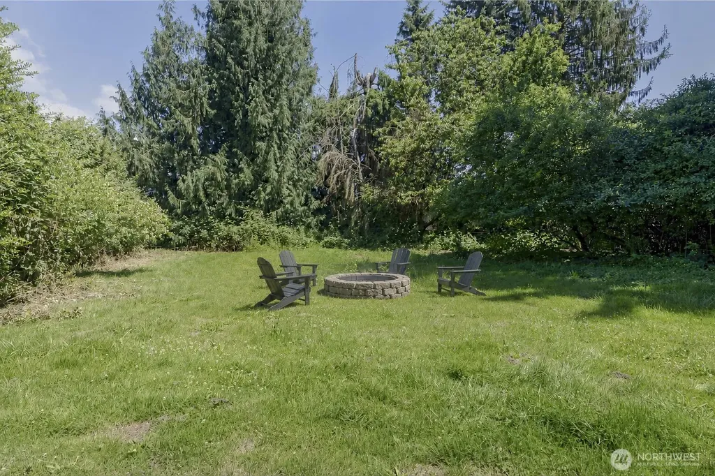 24498 Polte Road Sedro Woolley WA 98284