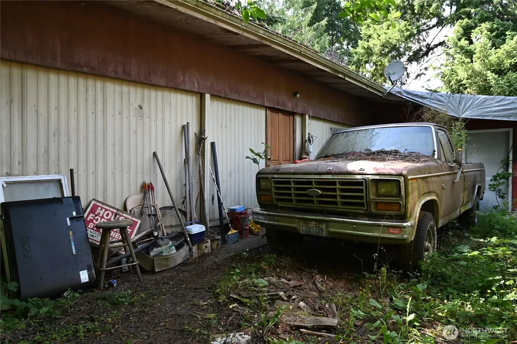 24693 Homewood Lane Mount Vernon WA 98274