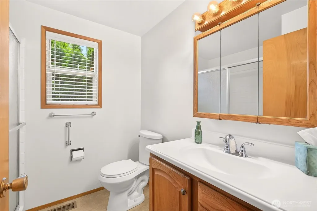 1209 Florence Street Enumclaw WA 98022