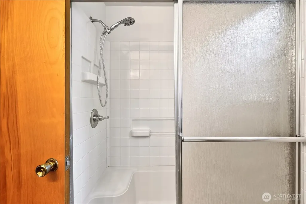 1209 Florence Street Enumclaw WA 98022