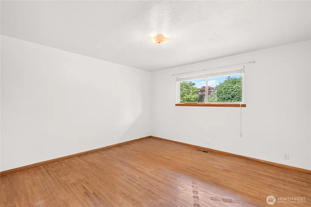 1209 Florence Street Enumclaw WA 98022
