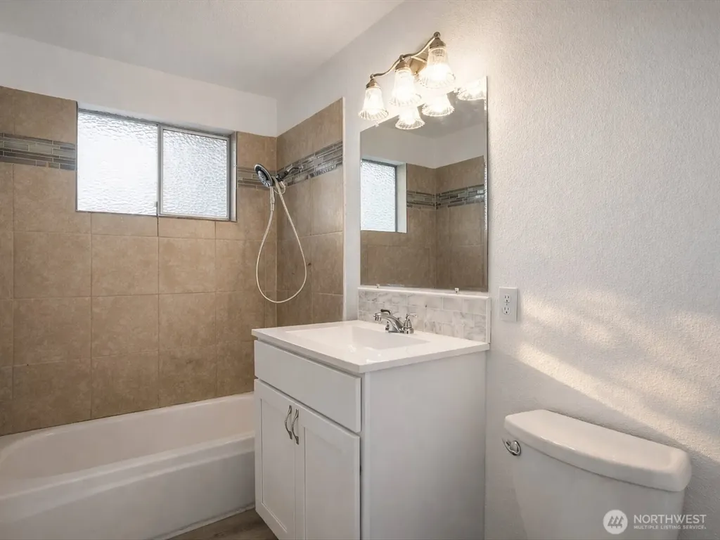 4848 S 170th Street Seatac WA 98188