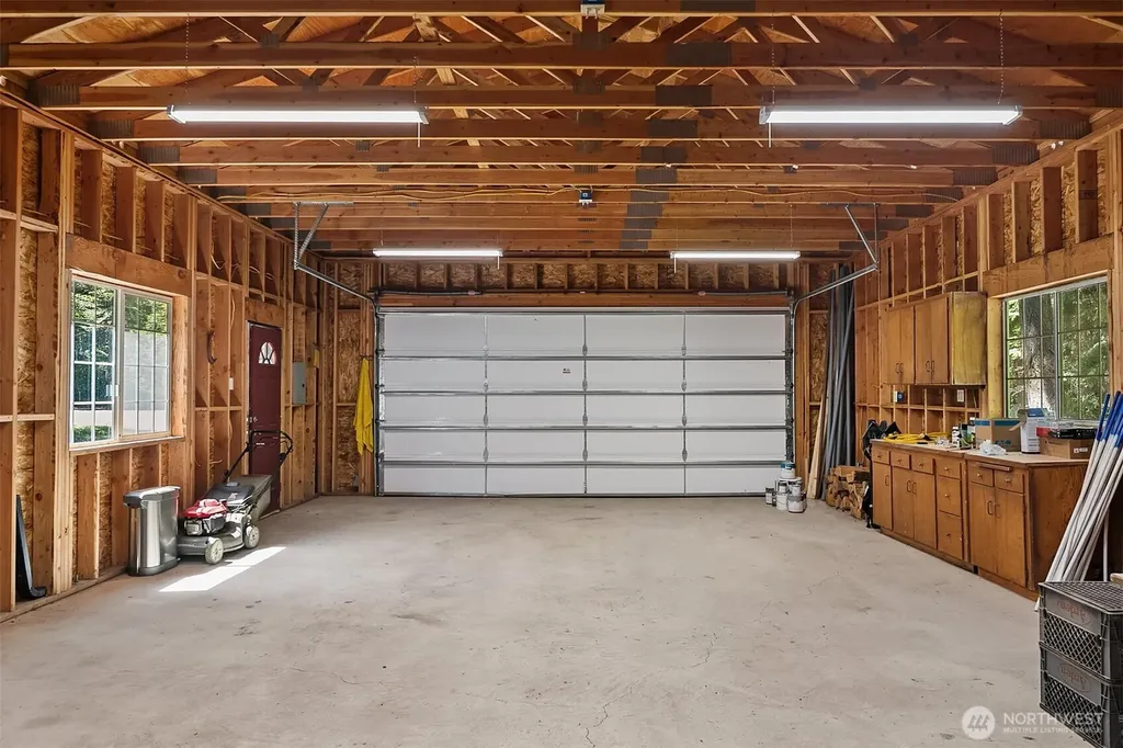 1970 Timber Mountain Loop Cle Elum WA 98922