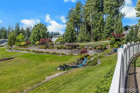 21855 SE 274th Lane Maple Valley WA 98038