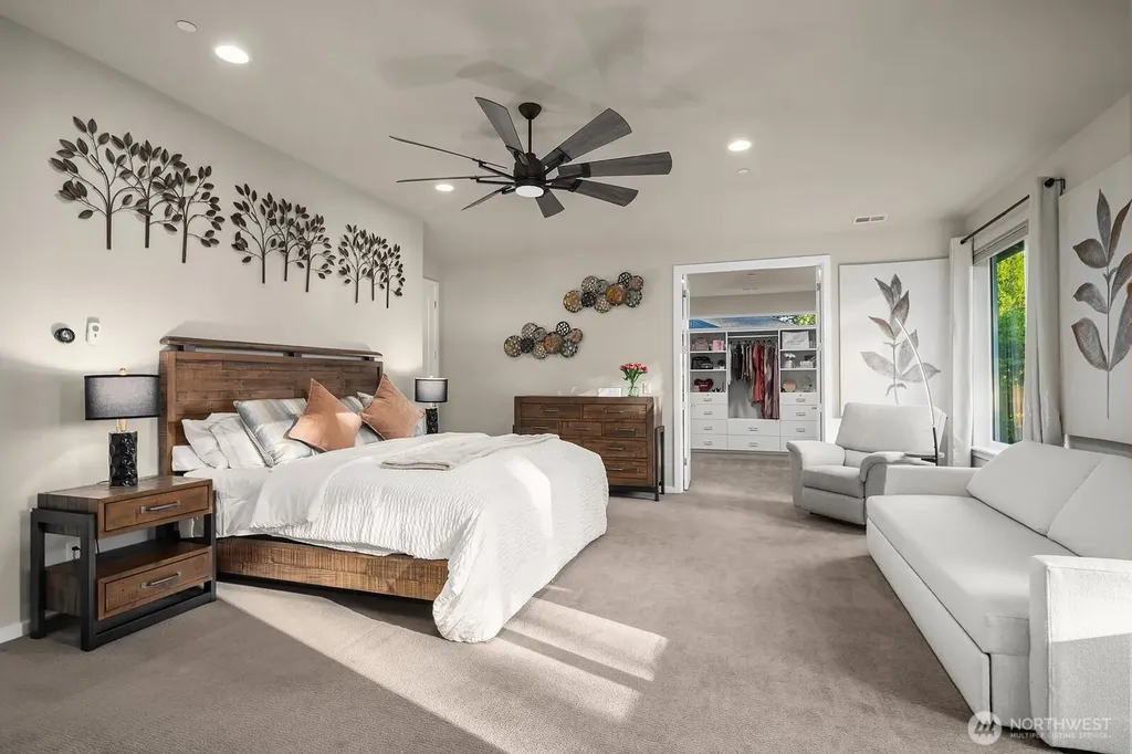 22222 SE 39th Place Sammamish WA 98075