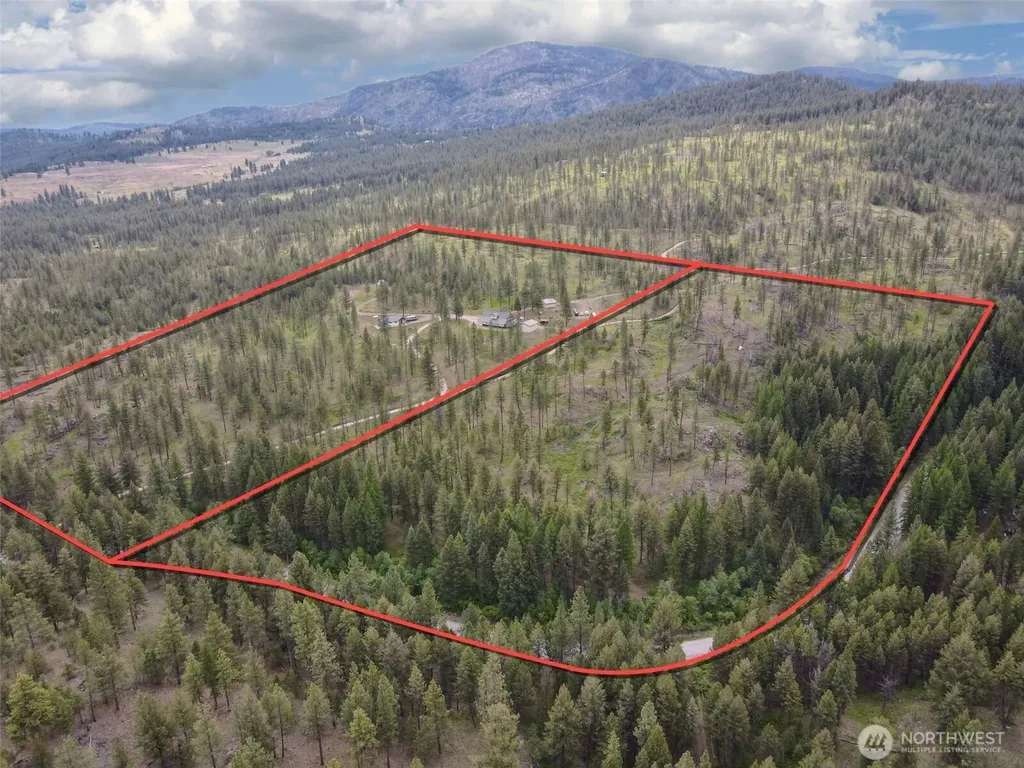 1942 Lyman Lake-moses Meadows Road Tonasket WA 98855