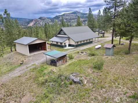 1942 Lyman Lake-moses Meadows Road Tonasket WA 98855