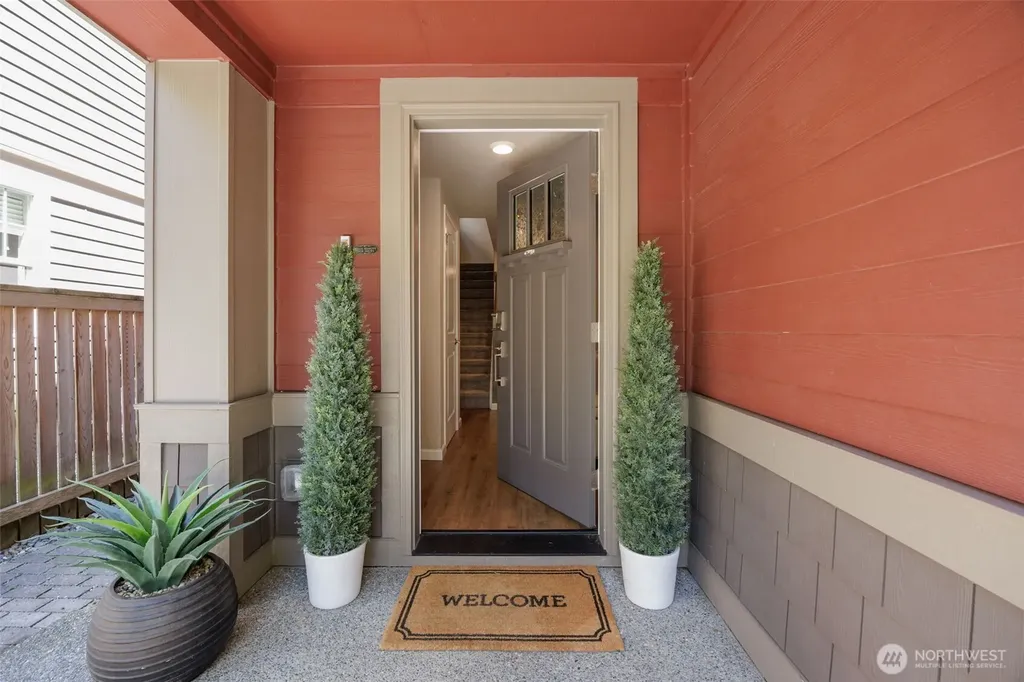 3204 SW Holly Street Seattle WA 98126
