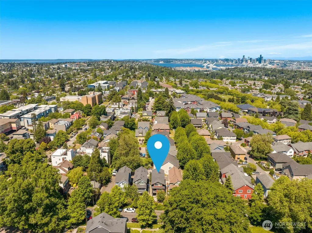 3204 SW Holly Street Seattle WA 98126