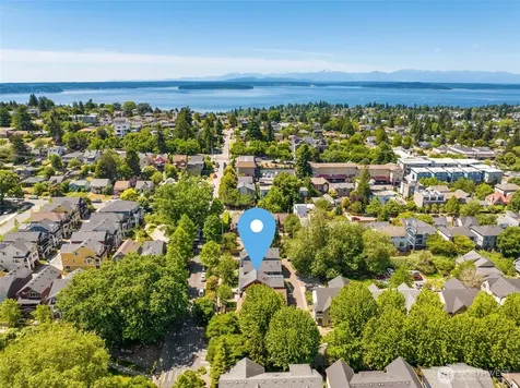 3204 SW Holly Street Seattle WA 98126