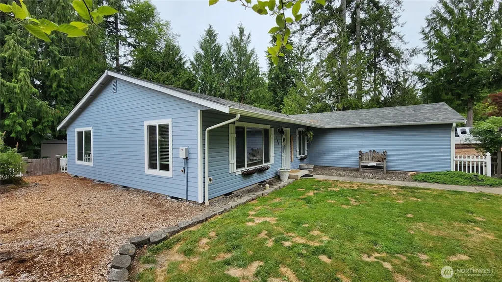 140 SE Foxglove Avenue Shelton WA 98584