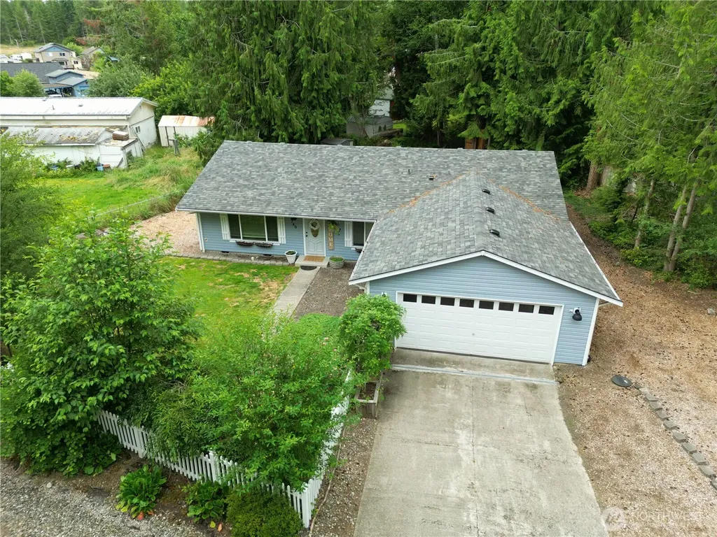 140 SE Foxglove Avenue Shelton WA 98584