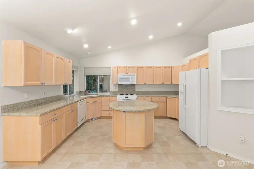 192 Alderwood Drive Chehalis WA 98532