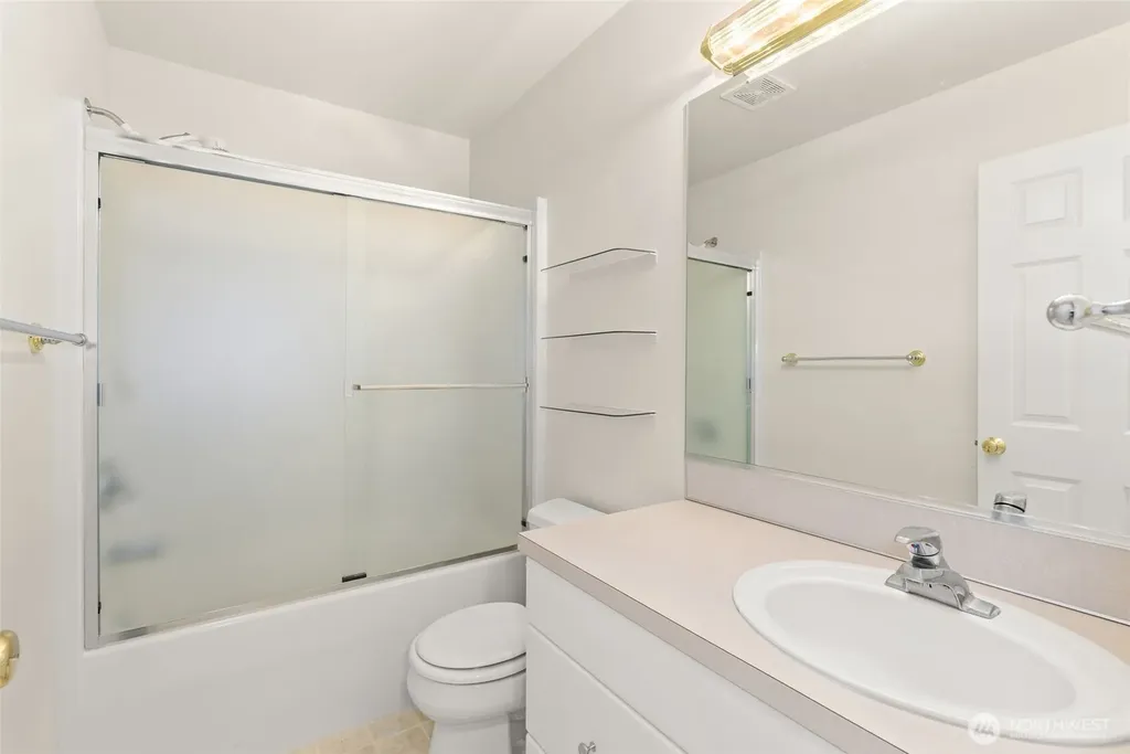 192 Alderwood Drive Chehalis WA 98532