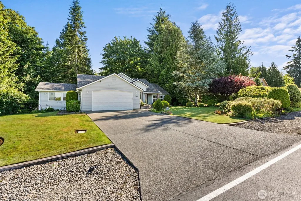 192 Alderwood Drive Chehalis WA 98532
