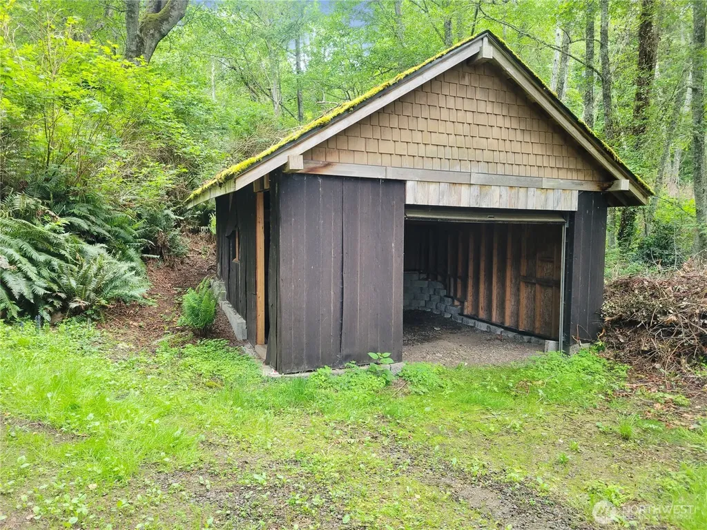 101 Fleet Drive Port Ludlow WA 98365