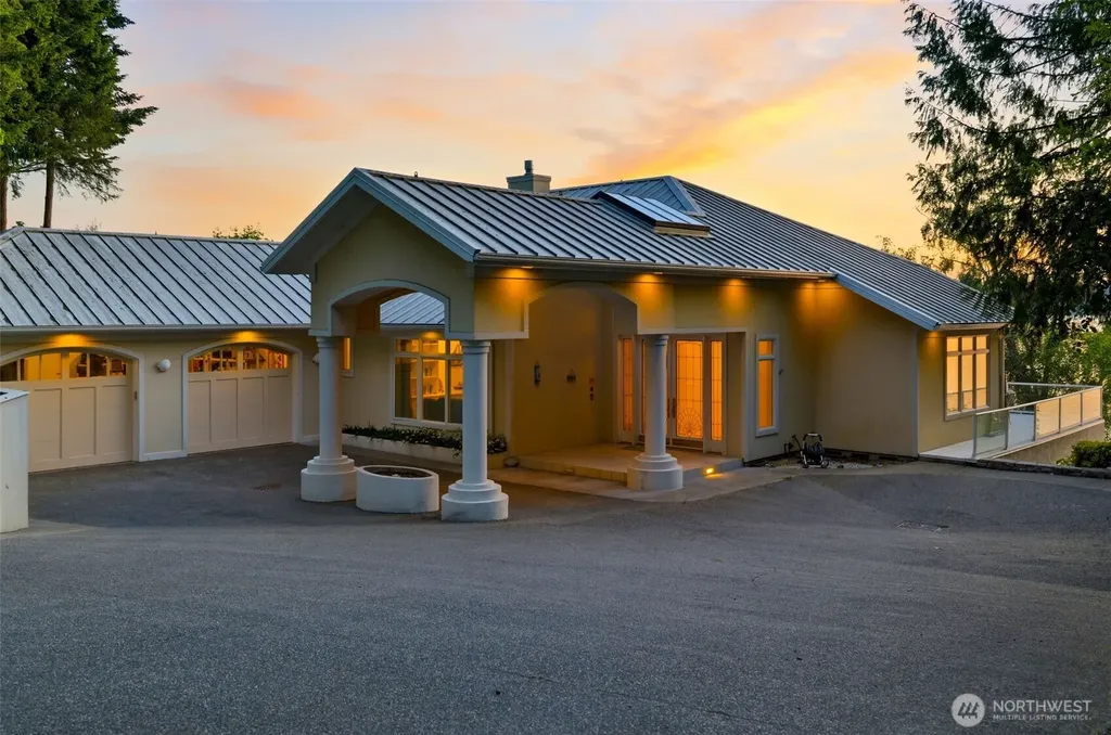 427 38th Avenue NE Olympia WA 98506