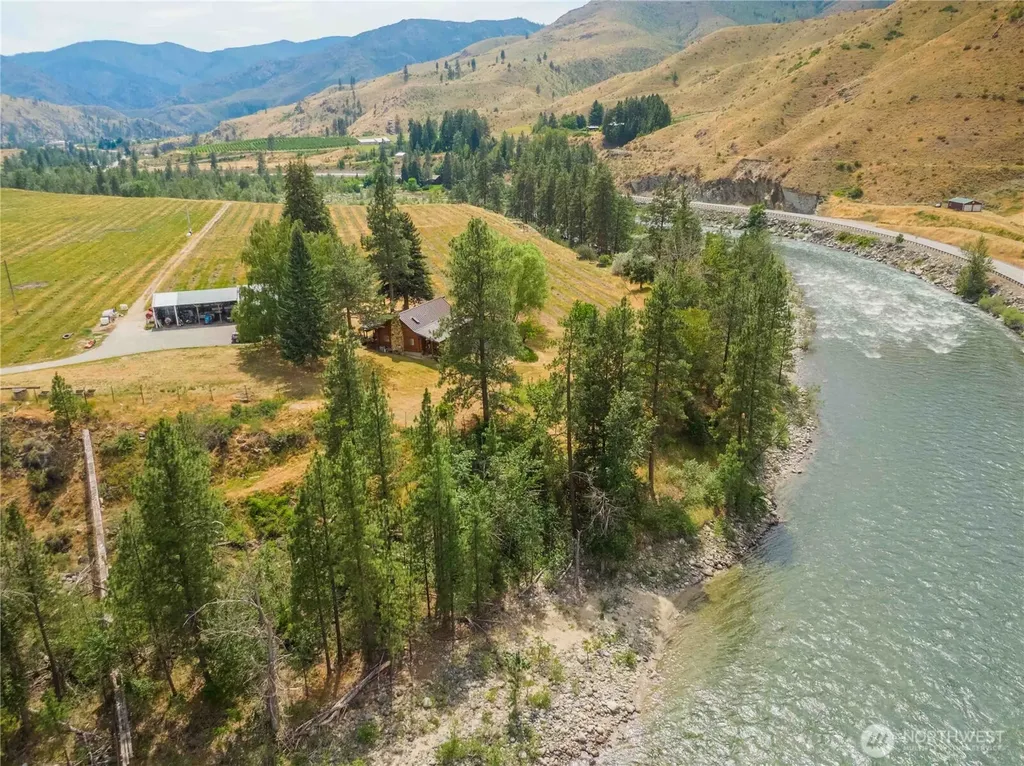 251 Burma Road Methow WA 98834