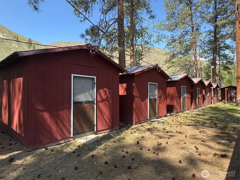 251 Burma Road Methow WA 98834