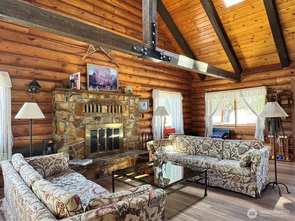 251 Burma Road Methow WA 98834