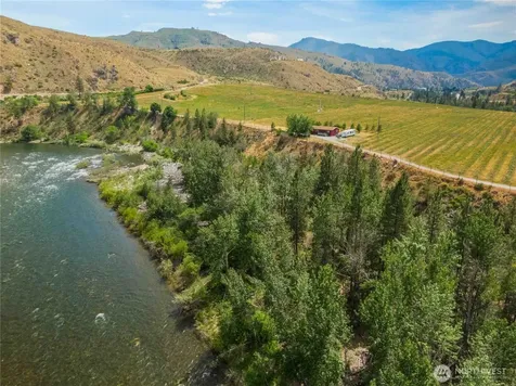 251 Burma Road Methow WA 98834