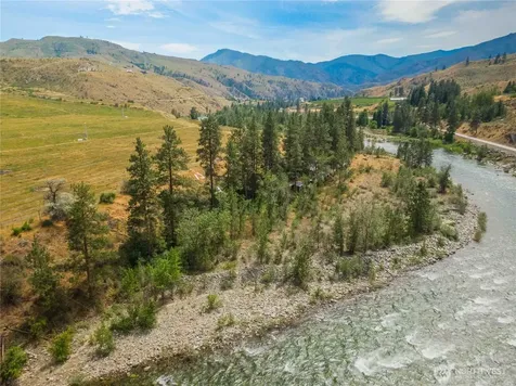251 Burma Road Methow WA 98834