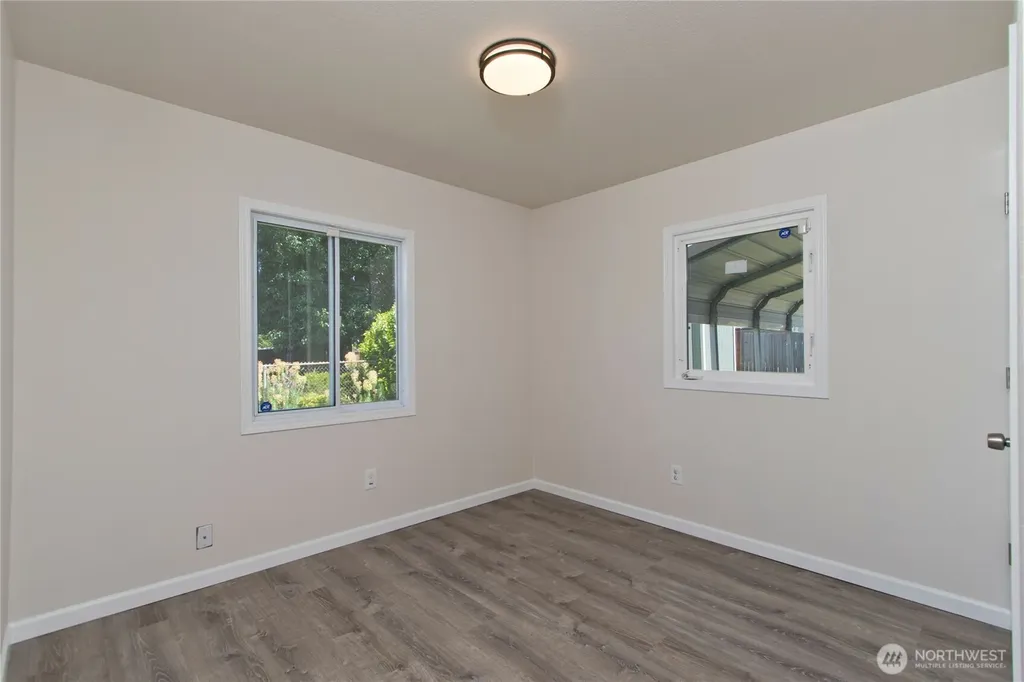 5910 E J Street Tacoma WA 98404