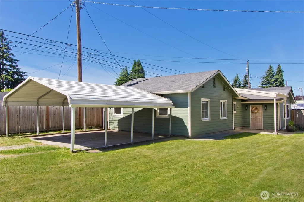 5910 E J Street Tacoma WA 98404