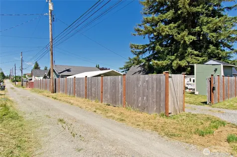 5910 E J Street Tacoma WA 98404