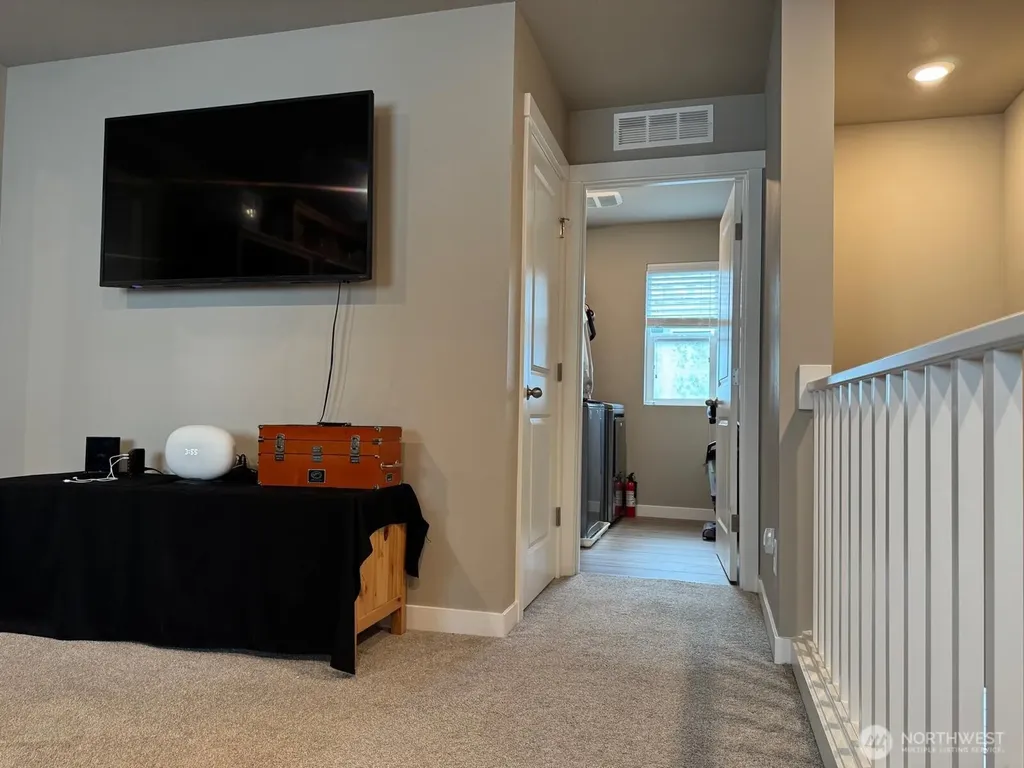 927 Vine Maple Street SE Lacey WA 98503