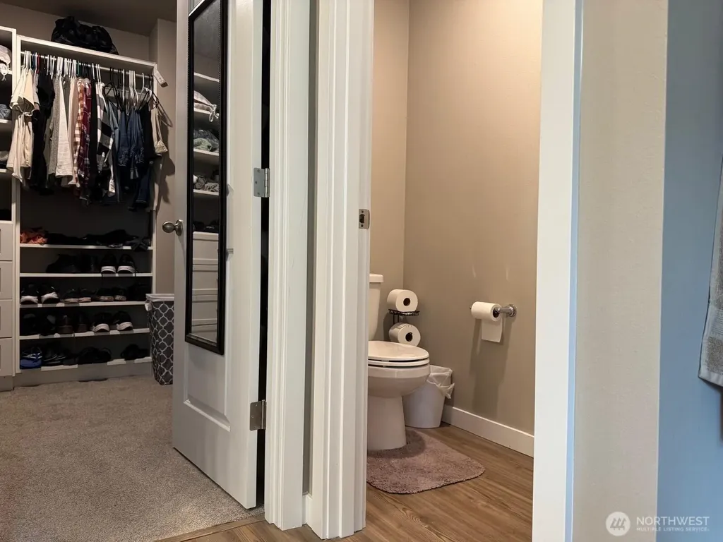 927 Vine Maple Street SE Lacey WA 98503