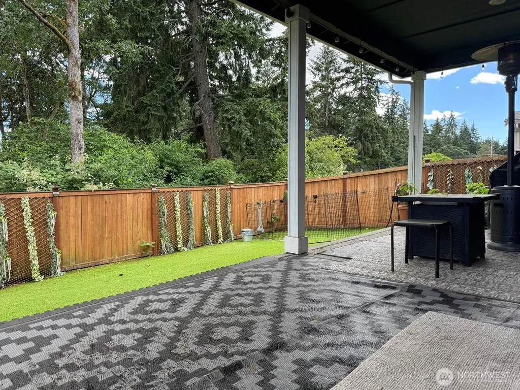927 Vine Maple Street SE Lacey WA 98503