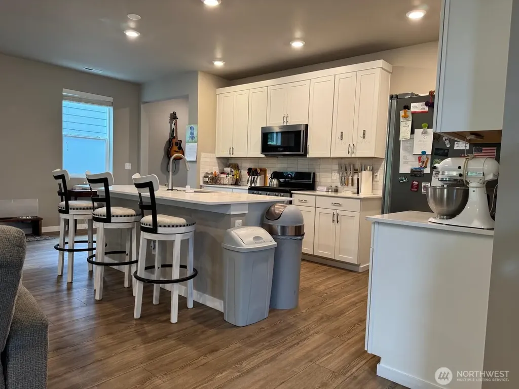 927 Vine Maple Street SE Lacey WA 98503